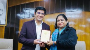 Our Associate Rishabh Manocha, was invited by USLLS, Guru Gobind Singh Indraprastha University, Dwarka, New Delhi to Judge the Semi-Final Rounds of the Client Counselling Competition under LexMagna - A USLLS Law Fest, 2023.